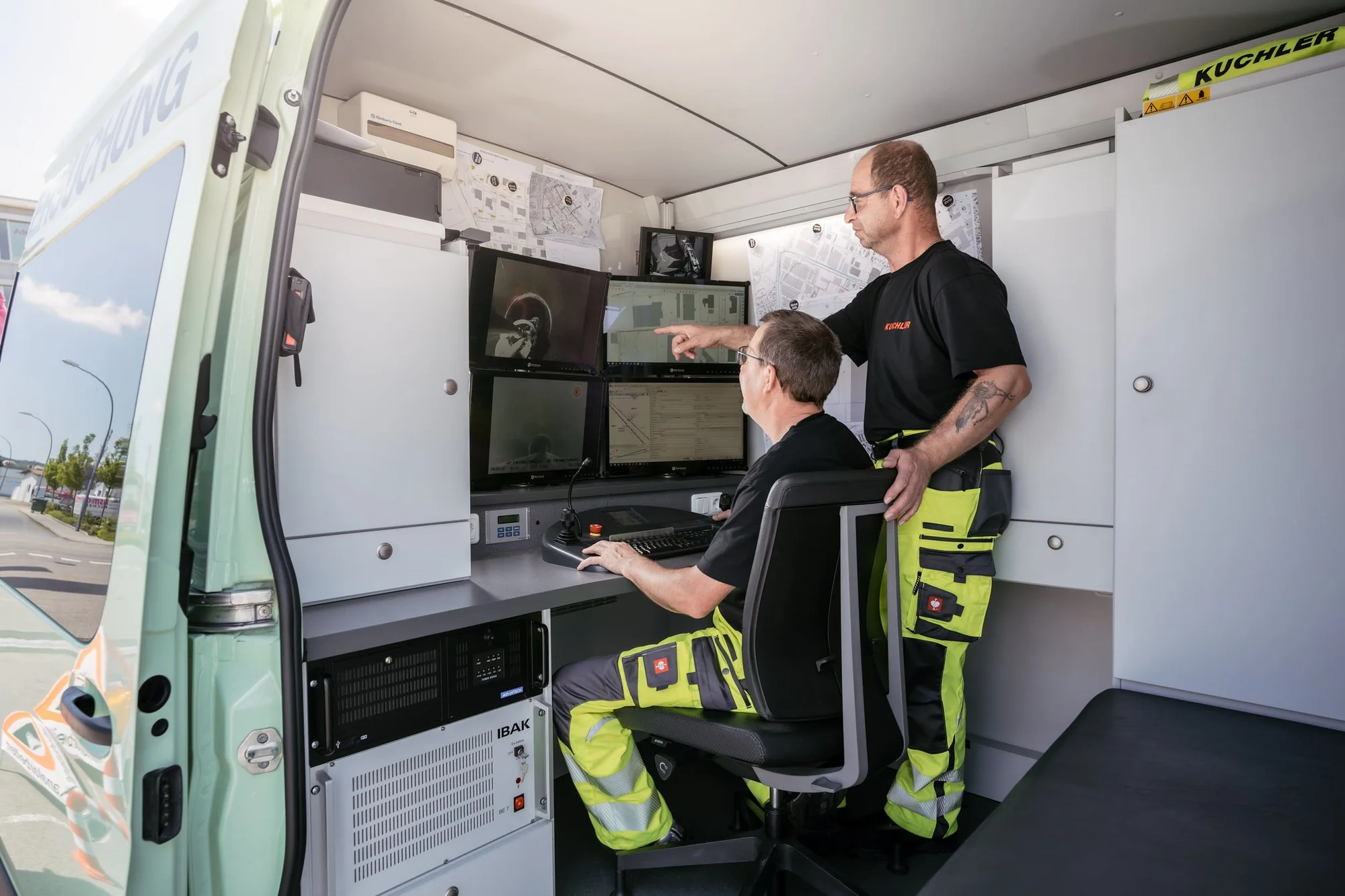 Kanalreinigung in Aham mit professioneller Ausrüstung